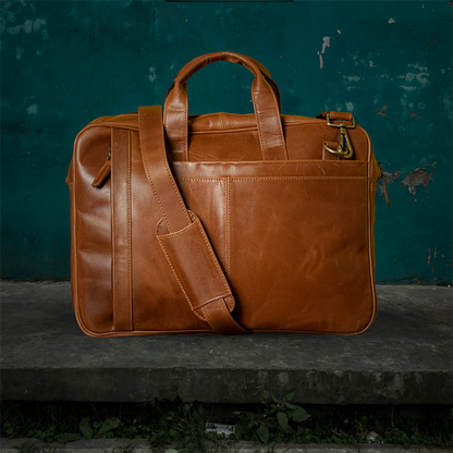 Professional Elegance: Men's Office Handbag - Elevate Your Presence