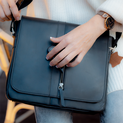 Elevate Style: Unisex Laptop Tote - Versatile, Durable, Elegant