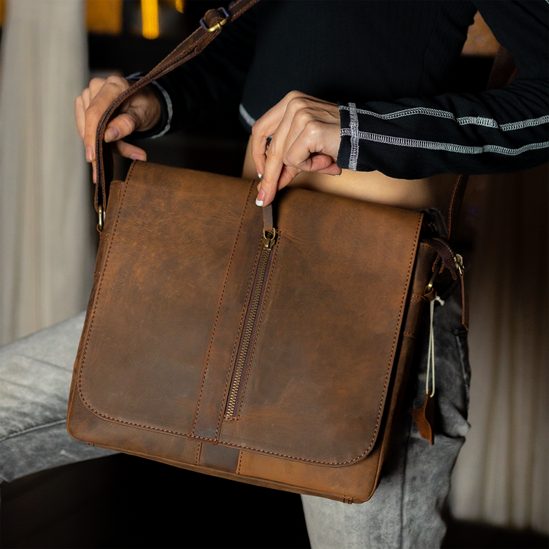 Elevate Style: Unisex Laptop Tote - Versatile, Durable, Elegant