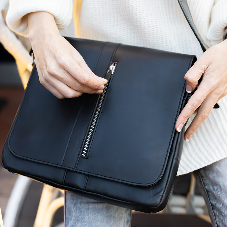 Elevate Style: Unisex Laptop Tote - Versatile, Durable, Elegant