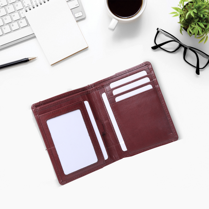 Modern RFID Leather Bifold: Elevate Style with Security