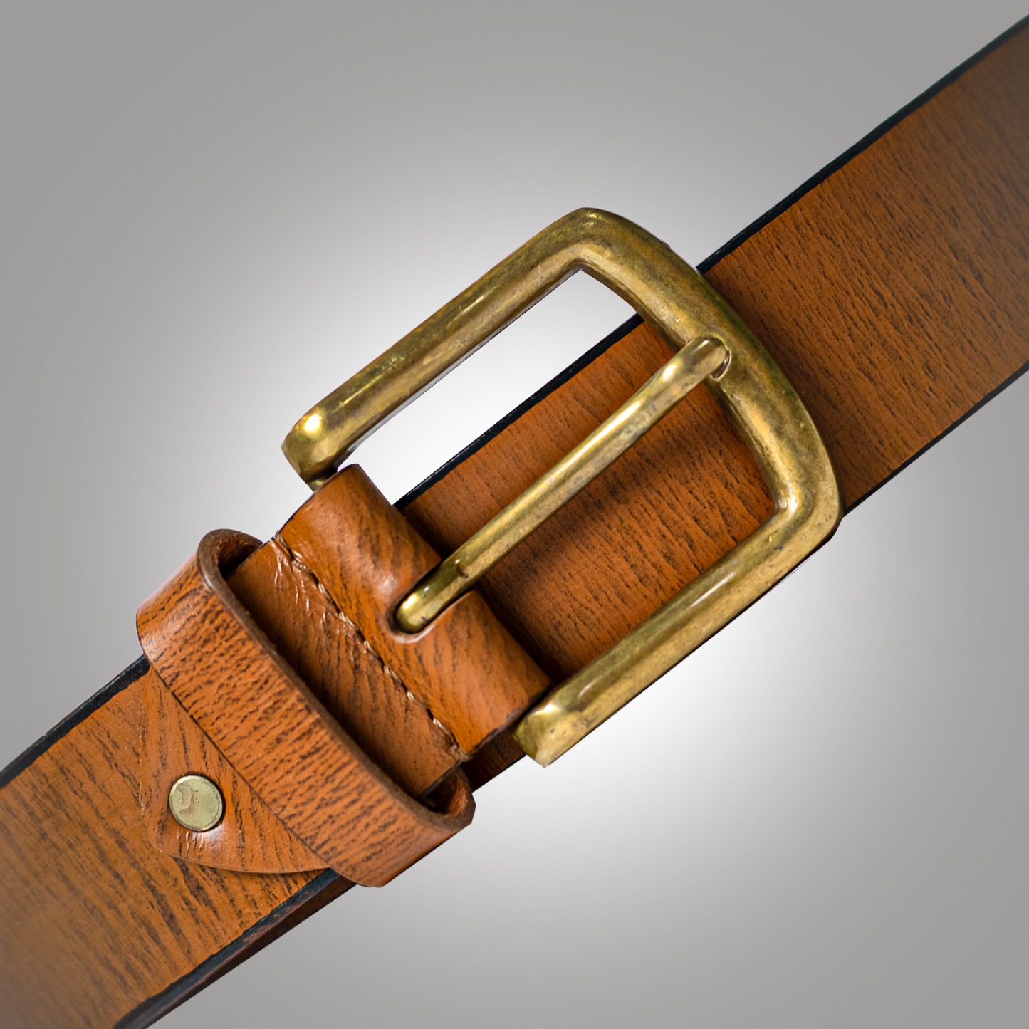 Timeless Appeal: Classic Brown Leather Belt - Fusion of Style and Durability