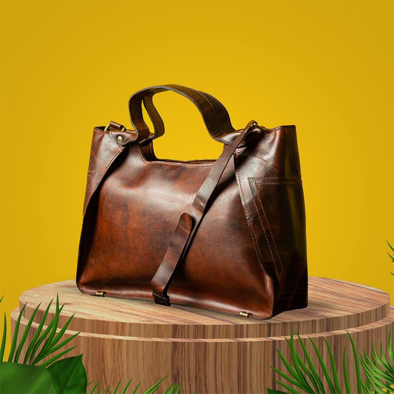 Hardwax Leather Women's Tote Bag: Timeless Elegance, Secure Zip, Effortless Organization - Image 3