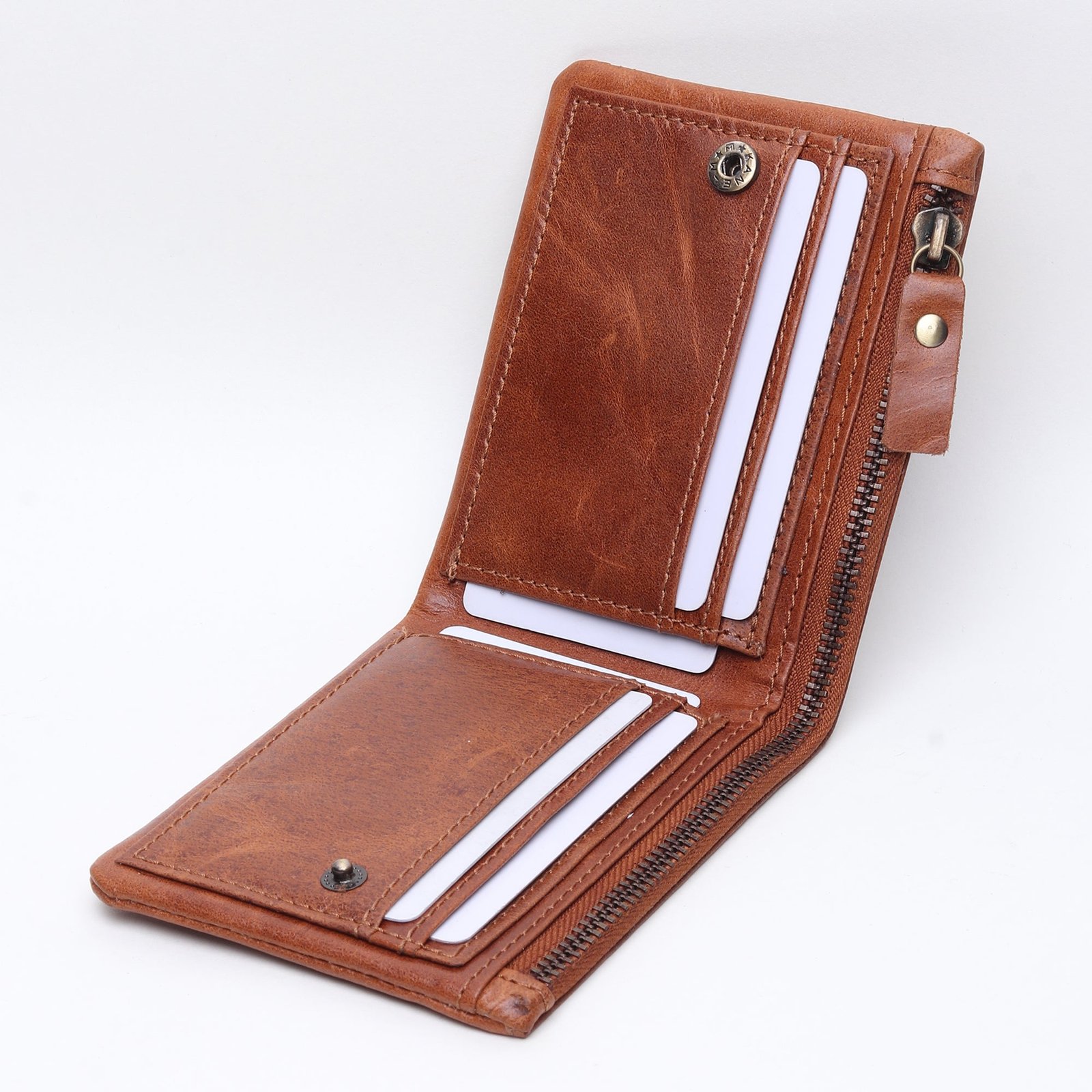Refined Luxury: Premium Leather Men's Wallet with Secure Features - Image 5