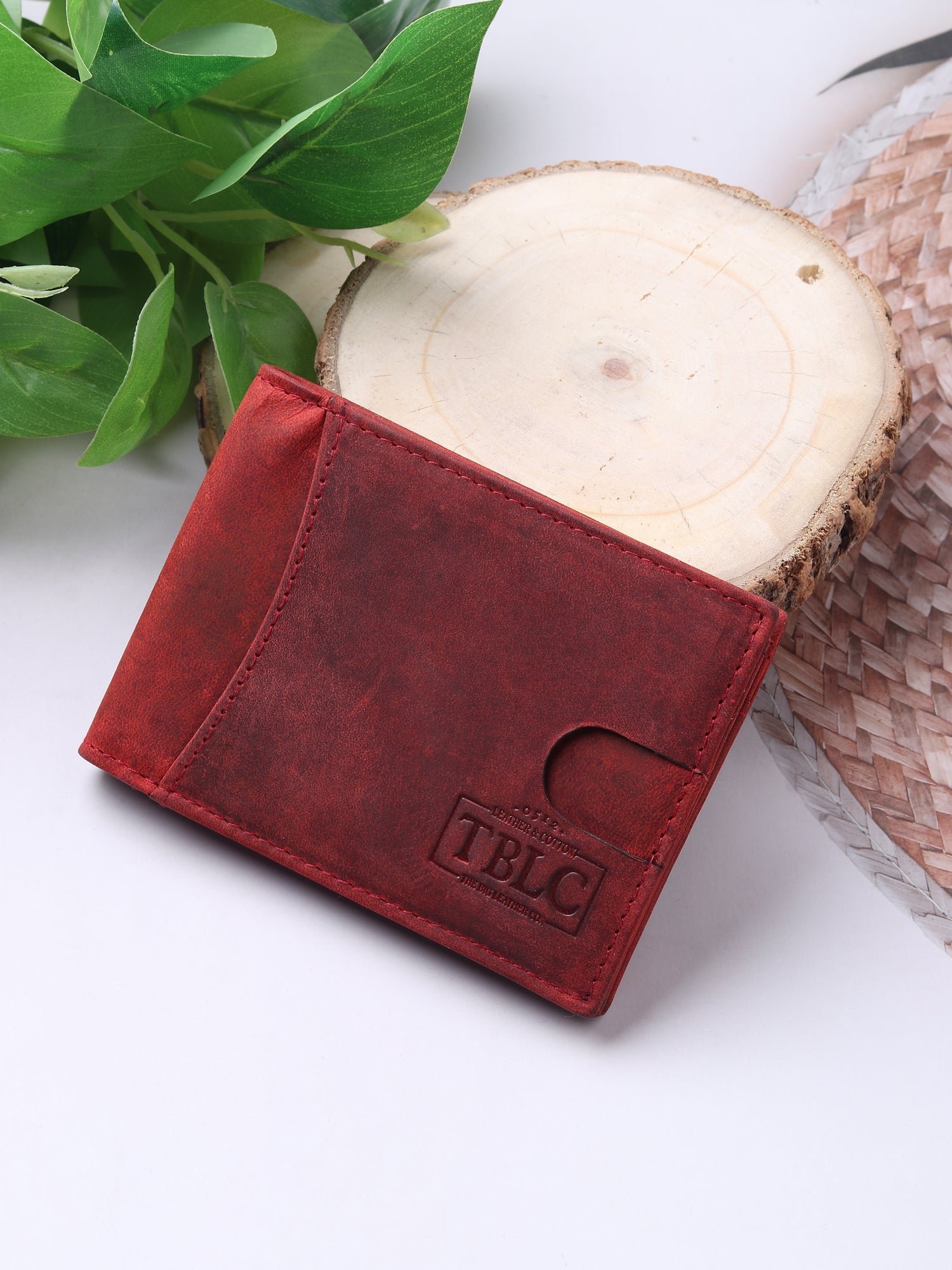 Modern Classic: Men's Wallet with ID Window and Currency Compartment - Image 10